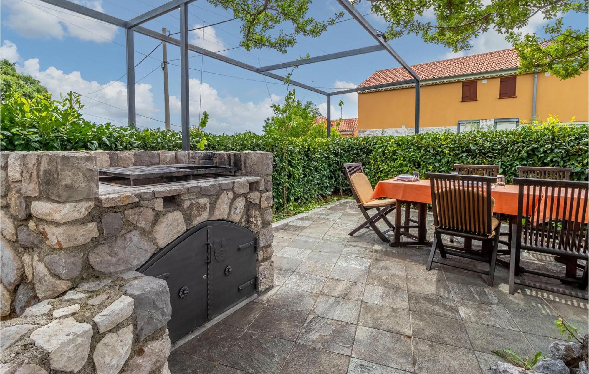 Stunning Home In Bribir With Wifi Екстериор снимка